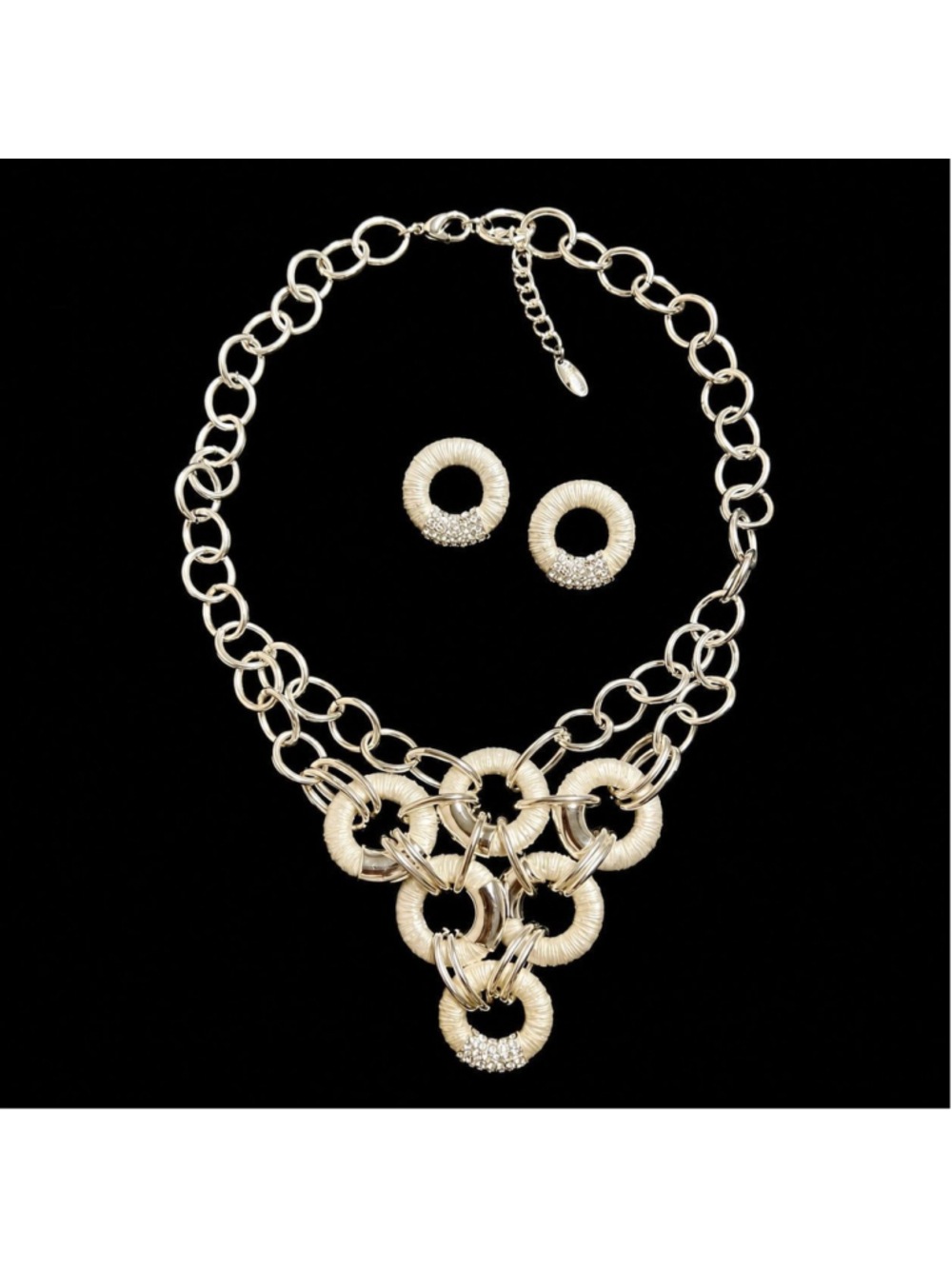 Silver rushed tone necklace set - Picture 2 of 3